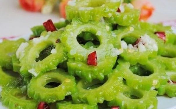 常吃苦瓜有什么好處？苦瓜有什么功效？(2)