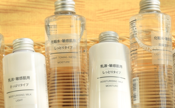 日本化妝品哪個(gè)牌子好？日本最好的化妝品牌(1)
