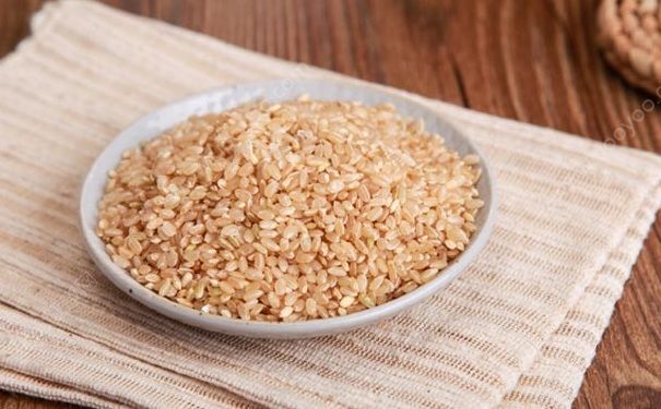 對抗皺紋的食物有哪些？怎樣洗臉可以有效祛除皺紋？(1)