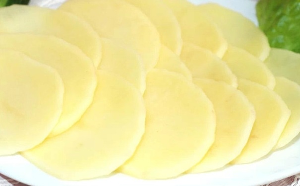 土豆敷眼睛的正確方法？土豆片怎樣敷眼睛？(1)