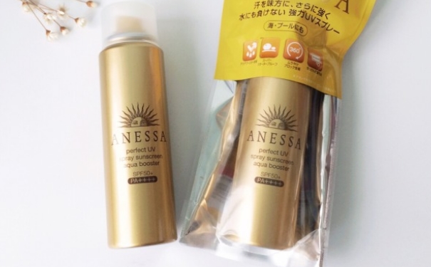 安耐曬定妝噴霧好用嗎？安耐曬定妝噴霧怎么樣？(1)
