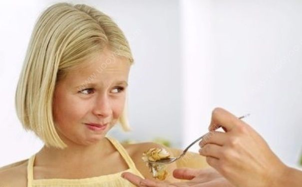 孩子為什么不愛吃飯？孩子不愛吃飯怎么糾正？(3)