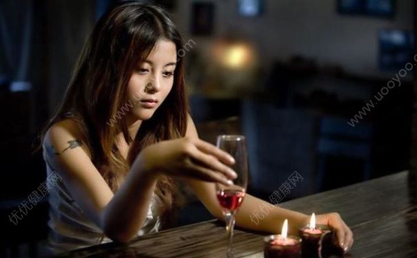 95后單身媽媽酒后騎車致女兒身亡，什么樣的女人酒量好？(1)