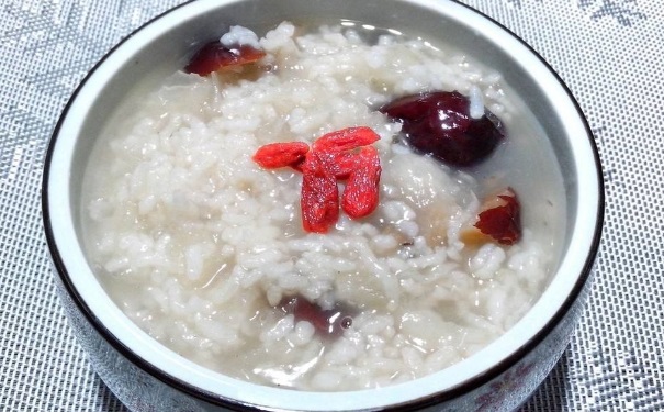 秋季孩子吃什么粥好？秋季小兒養(yǎng)生粥有哪些？(1)