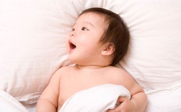 新生兒夏季如何護理？新生兒夏季護理方法有哪些？(1)