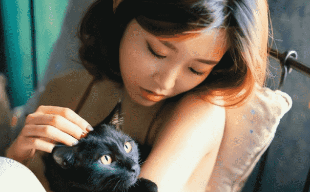女性常吸煙應(yīng)該怎么排毒？吸煙女性如何排毒？(1)
