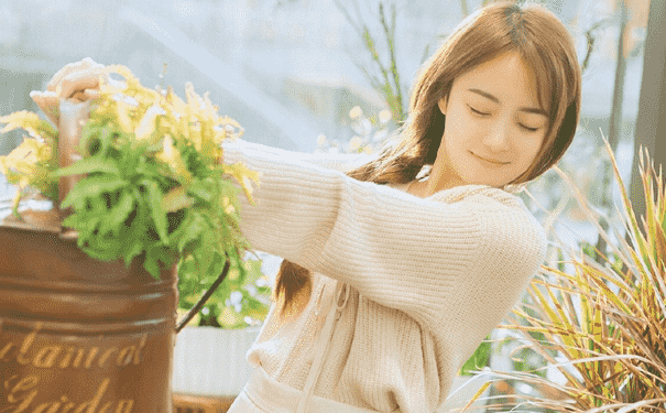 女性如何正確穿戴胸罩？女性正確穿戴胸罩的方法是什么？(1)