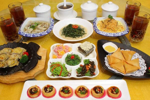缺鈣吃什么好？想補(bǔ)鈣多吃這6種食物(1)