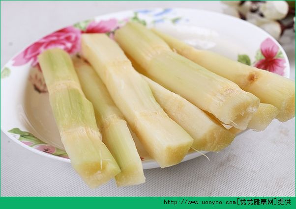 甘蔗和梨煮水的功效是什么？甘蔗雪梨糖水做法介紹(1)