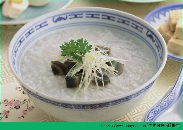 皮蛋瘦肉粥的做法是怎樣的？皮蛋瘦肉粥的功效是什么？(3)