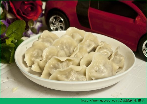 餃子放冰箱怎么樣不會(huì)粘在一起？餃子放冰箱粘到一起了怎么辦？(4)