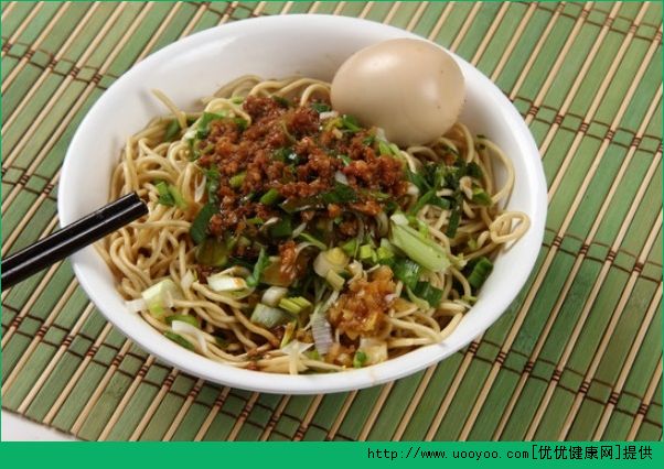 熱干面的面條怎么做？熱干面的做法(3)