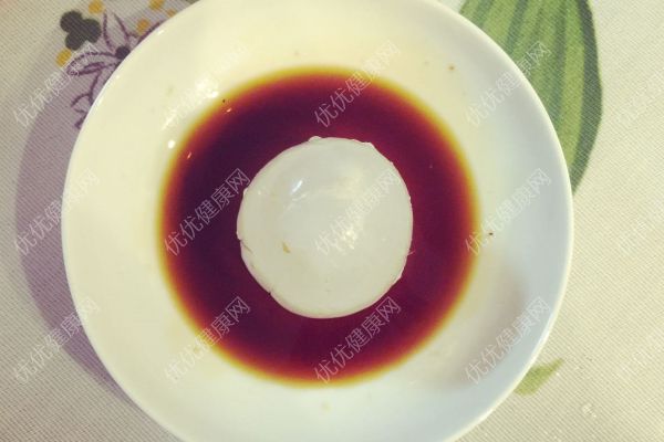 荔枝蘸醬油好吃嗎？荔枝蘸醬油能吃嗎？(1)