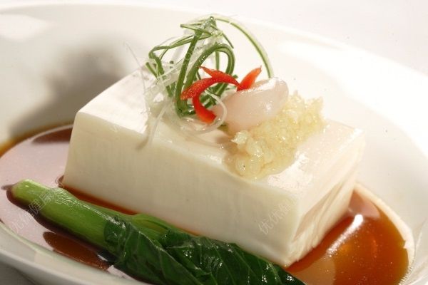 洋蔥和豆腐可以一起吃嗎？洋蔥和豆腐能一起炒嗎？(1)