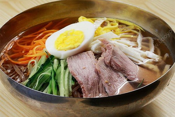 韓國(guó)冷面是什么面？韓式冷面的做法(3)
