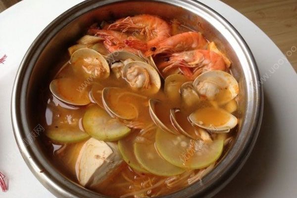 韓國(guó)泡菜海鮮湯做法，韓式泡菜海鮮鍋(2)