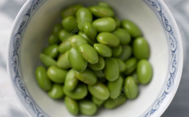毛豆炒肉怎么炒好吃？毛豆炒肉的做法(4)