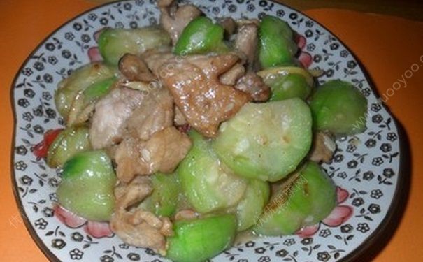 絲瓜和肉怎么做好吃？絲瓜炒肉的做法(2)