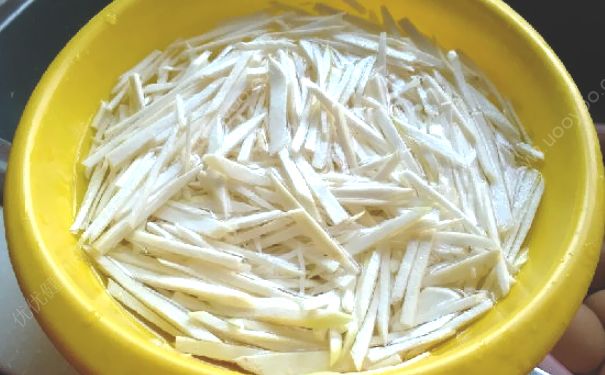 茭白可以涼拌嗎？怎樣做涼拌茭白絲？(1)