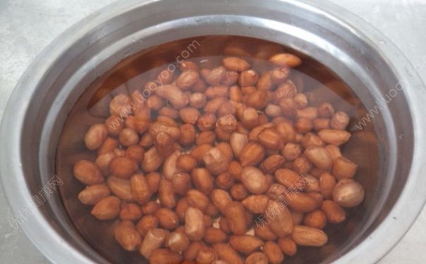 花生外面裹糖怎么做？花生外面裹糖叫什么？(2)