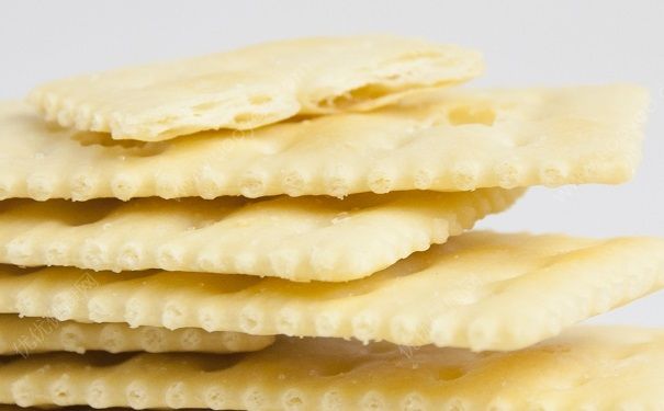蘇打餅干怎么做？蘇打餅干的做法介紹(1)