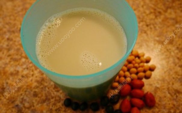 黃豆能和黑豆一起打豆?jié){嗎？黃豆和黑豆一起打豆?jié){可以嗎？(4)