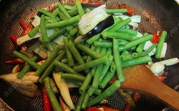 炒豆角能不能蓋鍋蓋？炒豆角需要焯水嗎？(3)