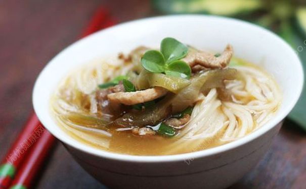 榨菜肉絲面怎么做？榨菜肉絲面的做法(1)