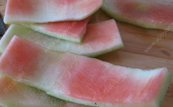 西瓜皮可以吃嗎？西瓜皮可以用來(lái)干嘛？(2)