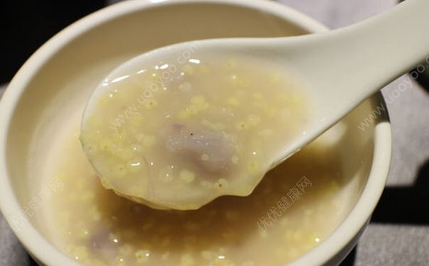芋頭和小米能一起吃嗎？芋頭小米粥怎么做？(2)