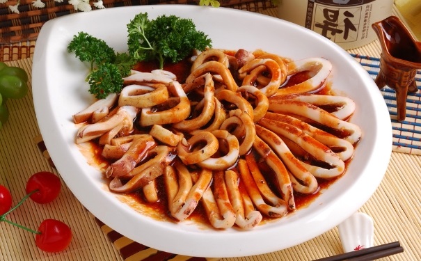 干魷魚怎么處理？魷魚的營養(yǎng)價值(1)