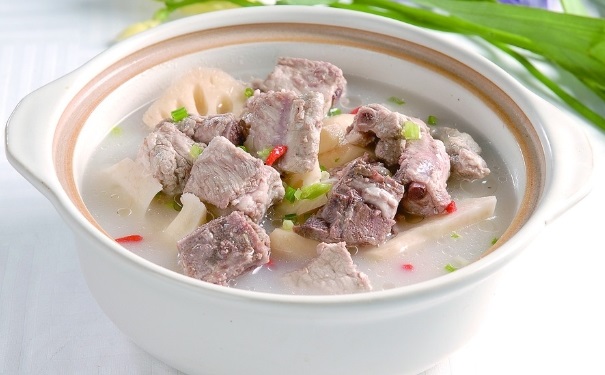 蓮藕怎么吃最養(yǎng)生？蓮藕養(yǎng)生食譜有哪些？(1)
