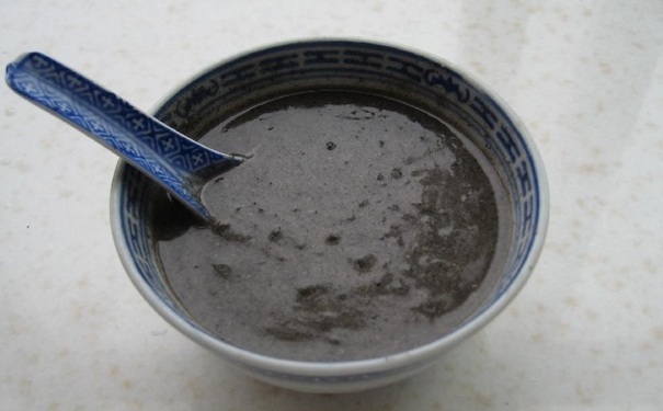 芝麻糊杏仁茶的做法是怎樣的？芝麻糊杏仁茶怎么做？(1)