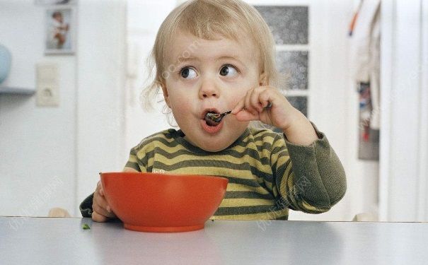 我家寶寶很挑食怎么辦？小孩子挑食怎么辦？(1)