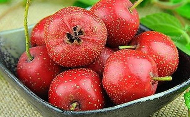容易導致流產(chǎn)的食物有哪些？生育過晚流產(chǎn)幾率就高嗎？(1)