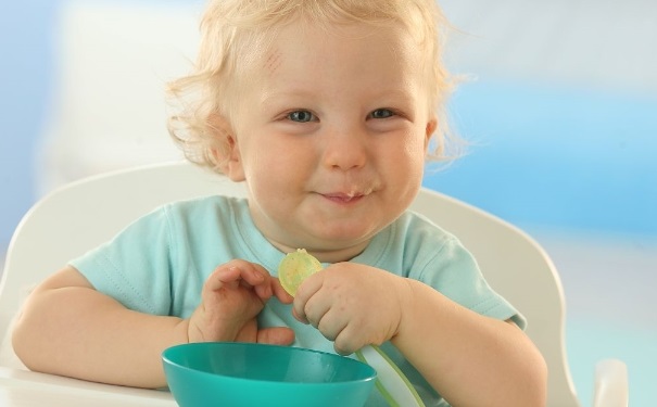 小孩吃什么食物能長高？影響小孩長高的食物有哪些？(1)