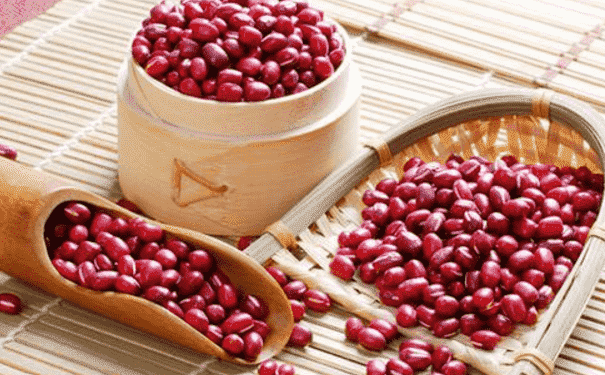女人氣血不足吃什么補(bǔ)回來？女人氣血不足吃什么食物好？(1)