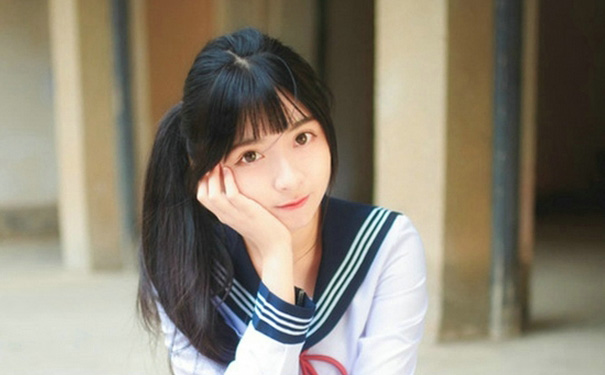 初一女生穿什么小背心？初一女生要穿小背心嗎？(1)