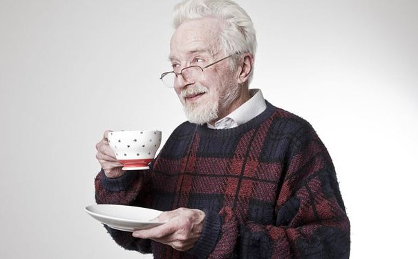 老人什么時候不能喝茶？哪個時間段老人不能喝茶？(1)
