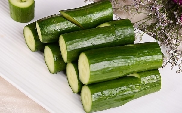 減肥時晚上可以吃哪些食物？哪些食物可以充饑并減肥？(1)