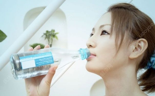 喝水能夠減肥是怎么回事？喝水減肥效果怎么樣？(1)