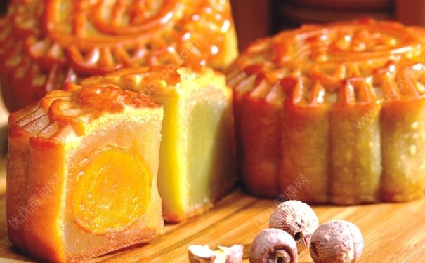 老人如何能夠健康地吃月餅？老人吃哪些東西對(duì)身體好？(1)