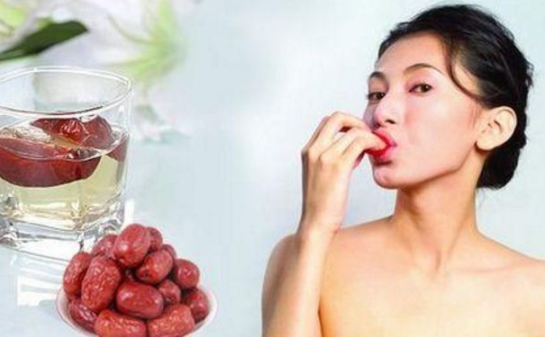 女人必知哪些補(bǔ)血法?哪些干果能夠補(bǔ)血？(1)