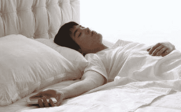 13歲男孩乳房有硬塊怎么回事？男孩乳房有硬塊正常嗎？(1)