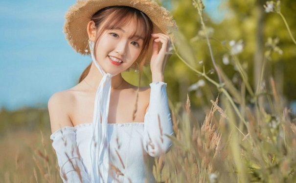 女生月經(jīng)期脾氣暴躁怎么辦？女生月經(jīng)期脾氣為什么會(huì)不好？(1)
