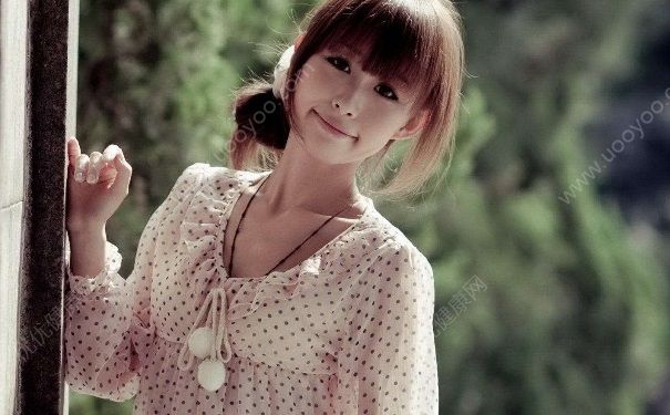 高中女生胸部太小怎么辦？高中女生胸部太小怎么變大？(4)
