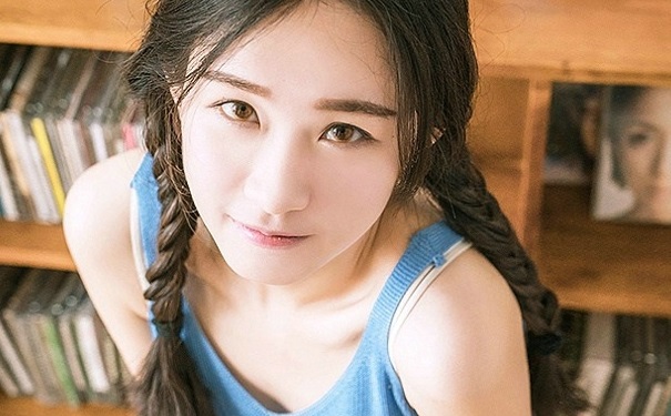 經(jīng)期出現(xiàn)口腔潰瘍?cè)趺崔k？如何對(duì)癥下藥治潰瘍？(1)