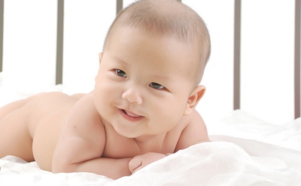 新生寶寶便秘怎么辦？嬰兒便秘是什么原因?qū)е碌模?1)