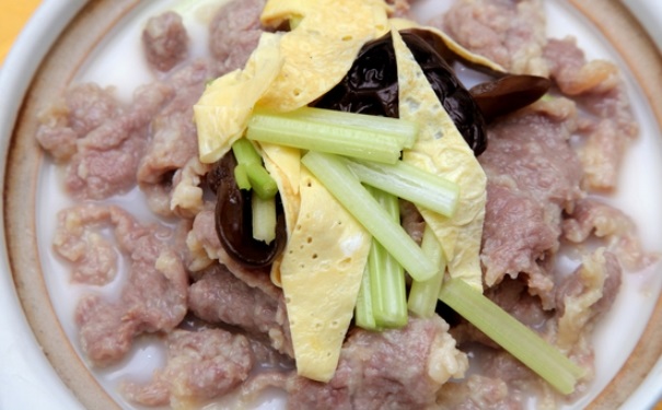吃什么食物可以幫助養(yǎng)胃？養(yǎng)胃的注意事項(xiàng)有哪些？(1)