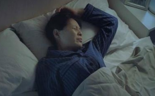上班族總是失眠怎么辦？經(jīng)常性失眠如何調(diào)理好？(1)